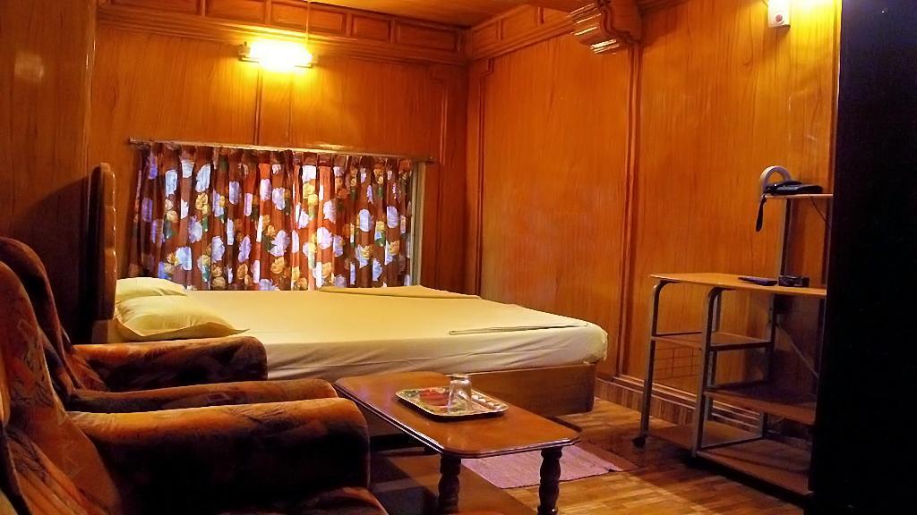 Hotel Sagar Kambam Buitenkant foto